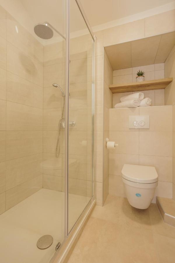 Apartments Piritus Спліт Екстер'єр фото